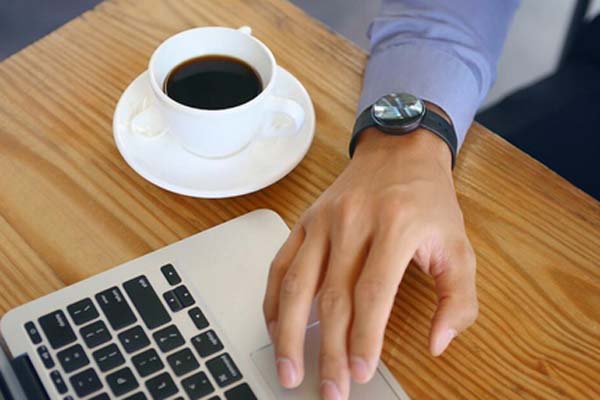 刷刷手環(huán)獲2000萬元B輪融資 打造全場(chǎng)景體驗(yàn)手環(huán)-鋒巢網(wǎng)