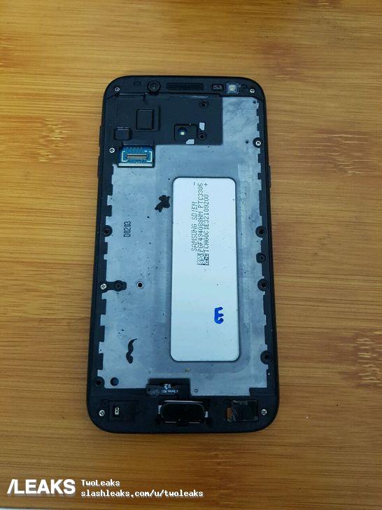 2017年款Galaxy J5真機(jī)諜照曝光-鋒巢網(wǎng)