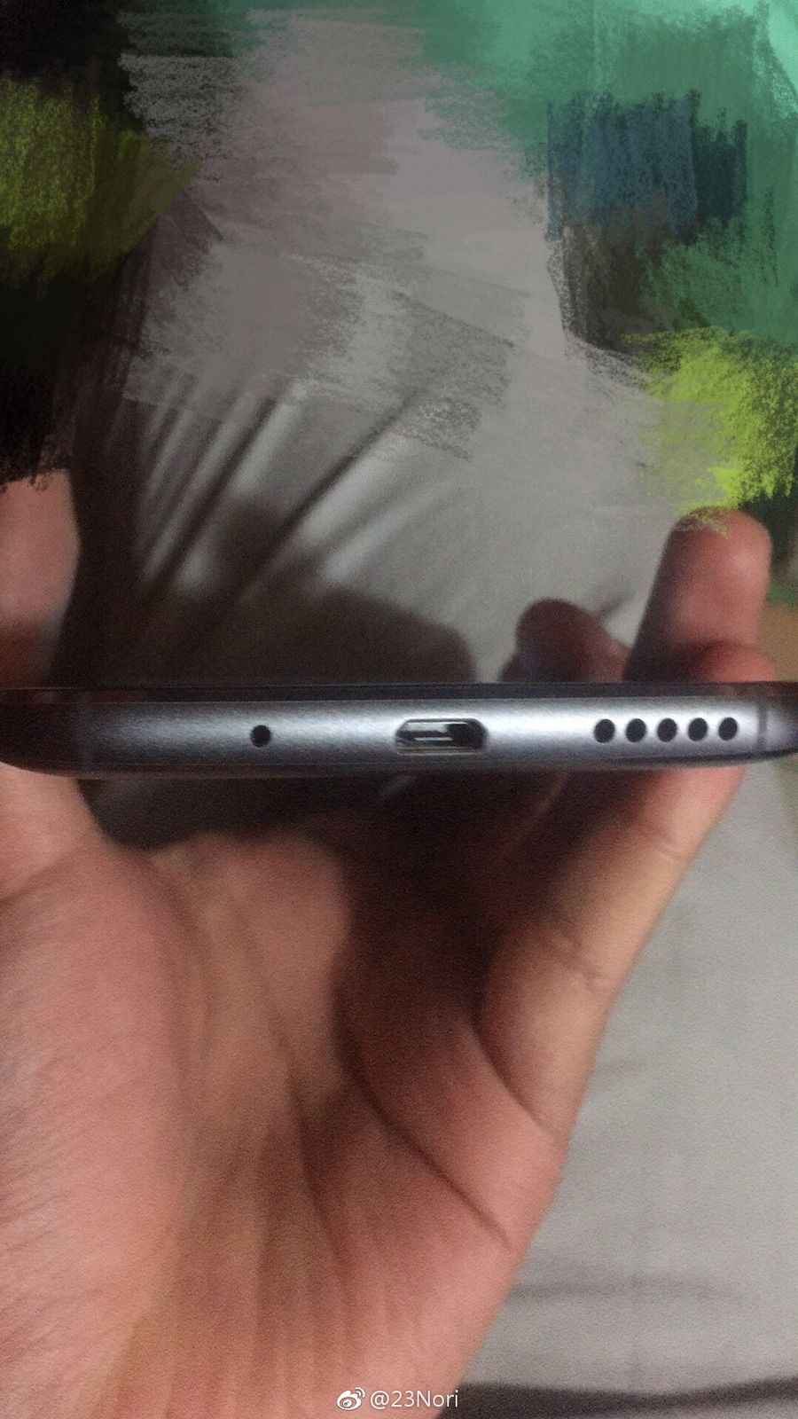 2017年款Moto X工程機諜照曝光-鋒巢網(wǎng)