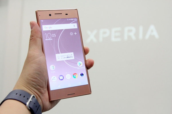 紅銅粉Xperia XZ Premium亮相：迷人魅力-鋒巢網(wǎng)