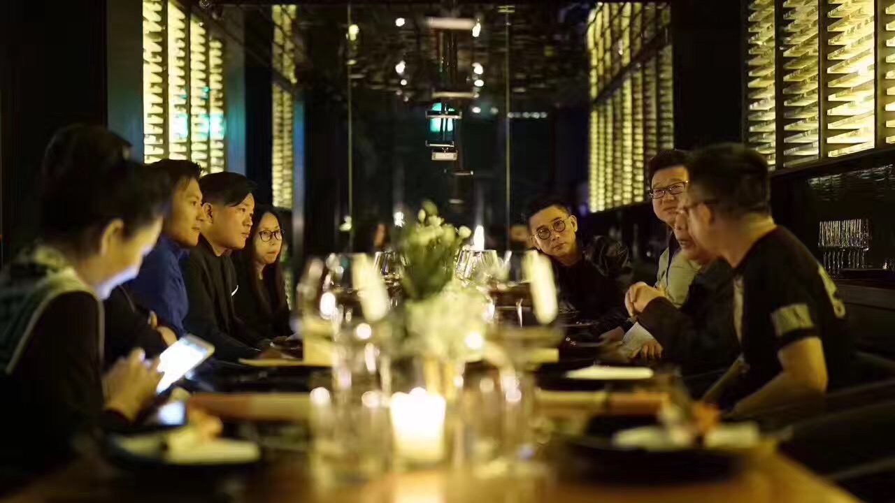 廚師謝霆鋒，網(wǎng)易丁磊，外婆家吳國平這是在密謀新事業(yè)？-鋒巢網(wǎng)