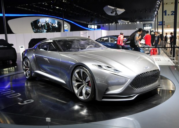 現(xiàn)代Genesis全新轎跑即將面世 將挑起車界新戰(zhàn)爭-鋒巢網(wǎng)