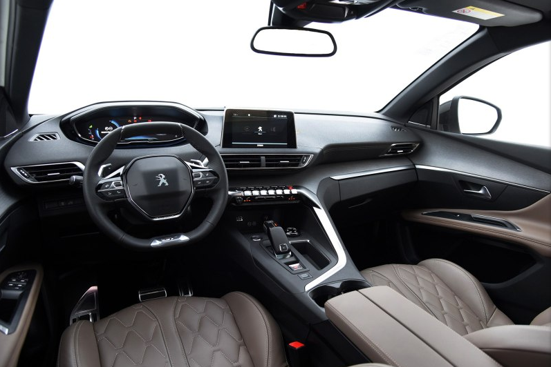 越玩越大：東風標致5008 7座SUV即將上市-鋒巢網(wǎng)