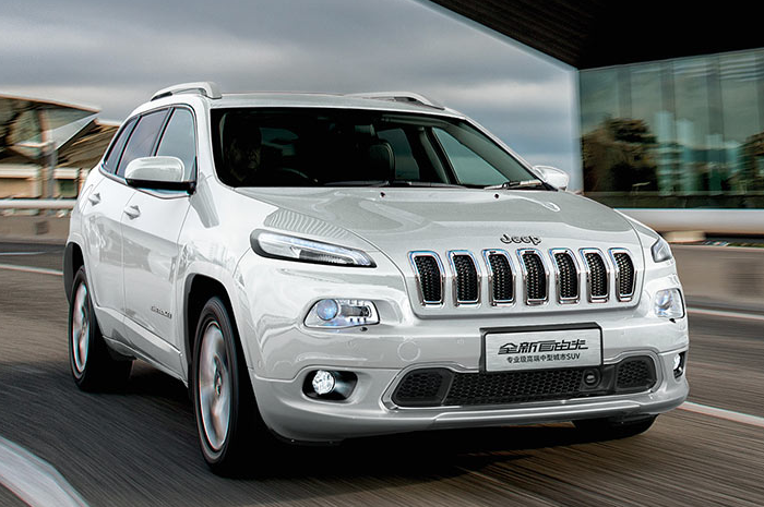 2017全新Jeep自由光 優(yōu)越上市；與它一起看世界-鋒巢網(wǎng)