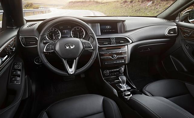 潛能者覺醒:國產(chǎn)英菲尼迪QX30L加長版 或?qū)⒚髂晟鲜?鋒巢網(wǎng)