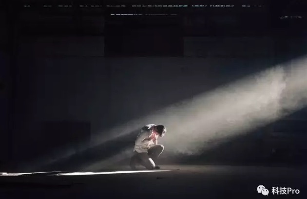 創(chuàng)業(yè)蜂巢TMT：激進(jìn)，是一團(tuán)難以撲滅的火-鋒巢網(wǎng)