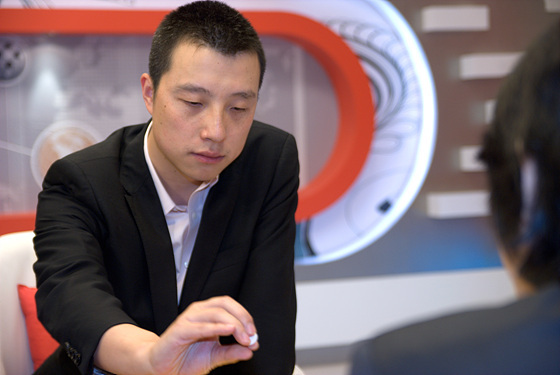 柯潔將迎戰(zhàn)阿爾法狗 古力:能贏一盤的概率只有10%-鋒巢網(wǎng)