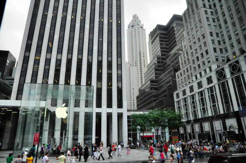 蘋果無人車舊金山上路再被拍，蘋果的無人駕駛還有多久？-鋒巢網