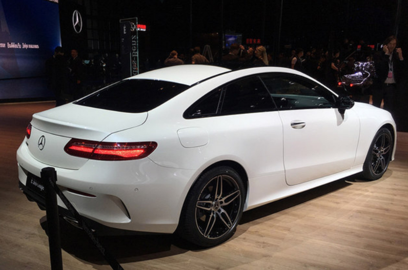 全新奔馳全新E級Coupe現(xiàn)已上市：盡智，盡美-鋒巢網(wǎng)