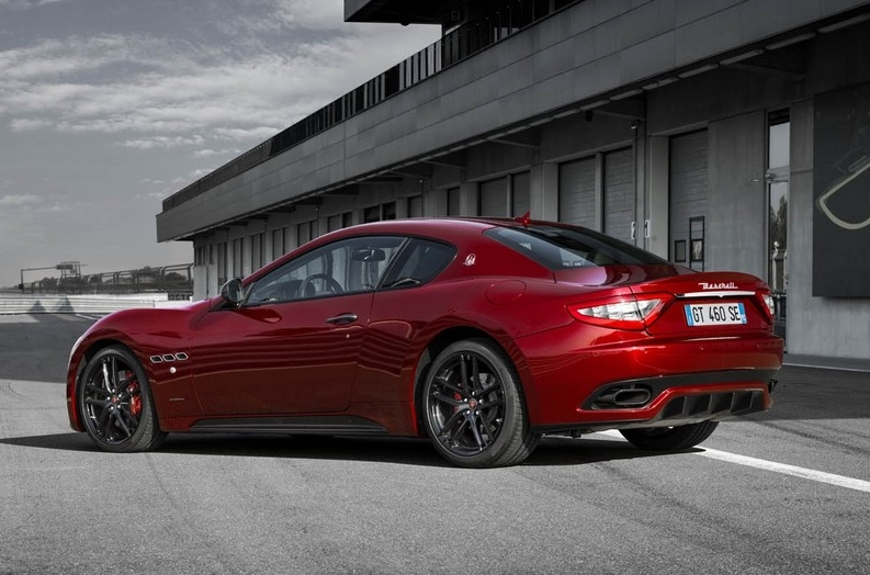 全球限400輛：瑪莎拉蒂GranTurismo周年特別版發(fā)售-鋒巢網(wǎng)