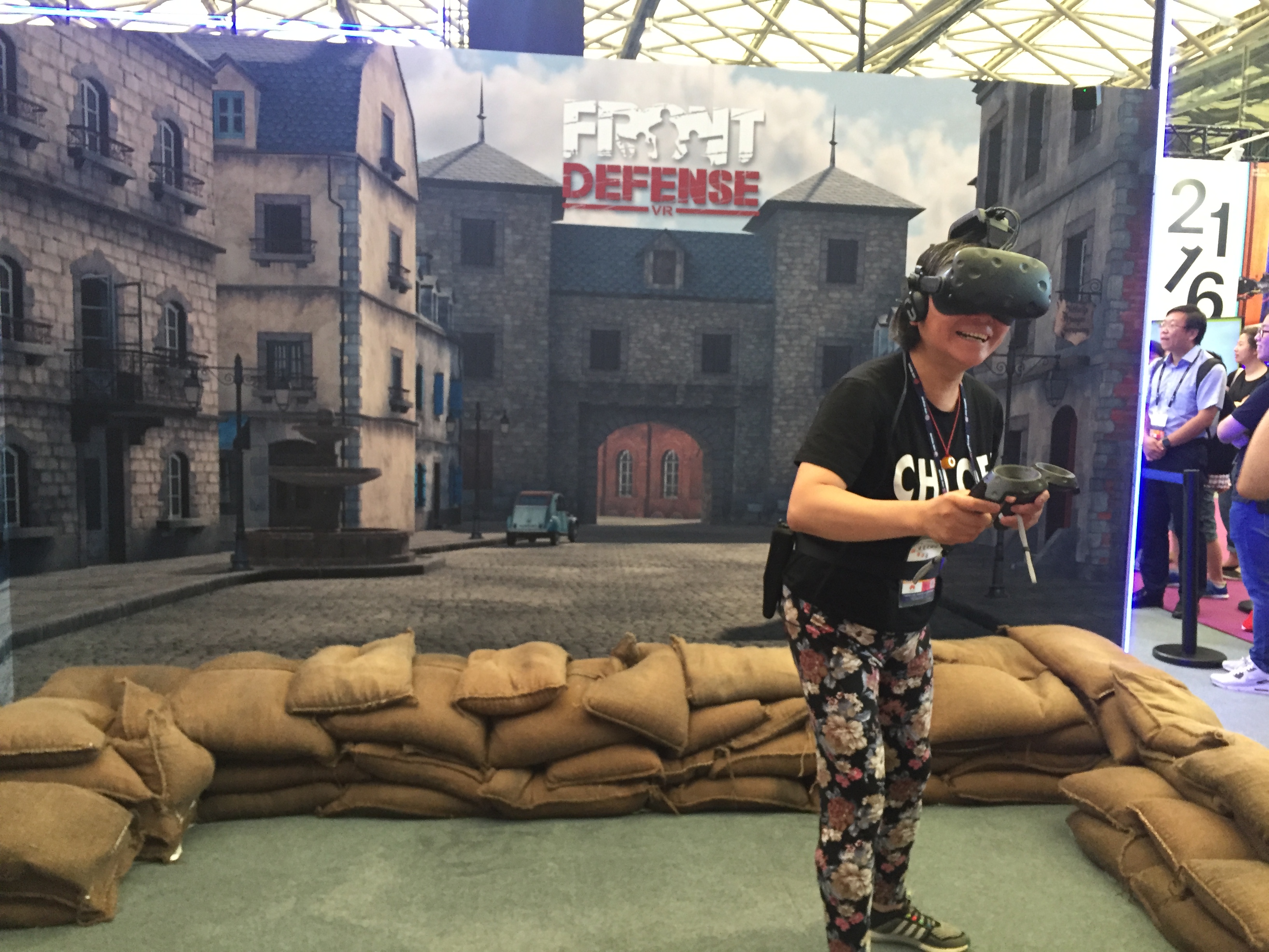 進(jìn)入2017MWC:VR的科技時代正式普及老幼婦孺-鋒巢網(wǎng)