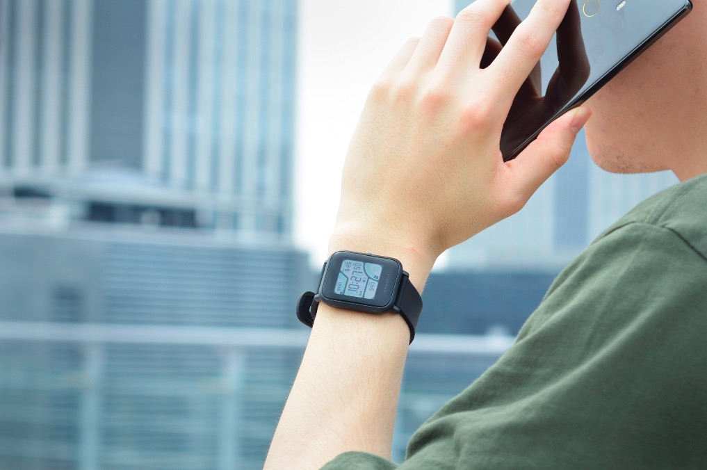 華米米動手表青春版亮相：399元的一臂之力更具型格-鋒巢網(wǎng)