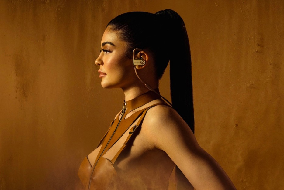 Beats by Dr. Dre x Balmain合作系列耳機(jī)發(fā)布-鋒巢網(wǎng)