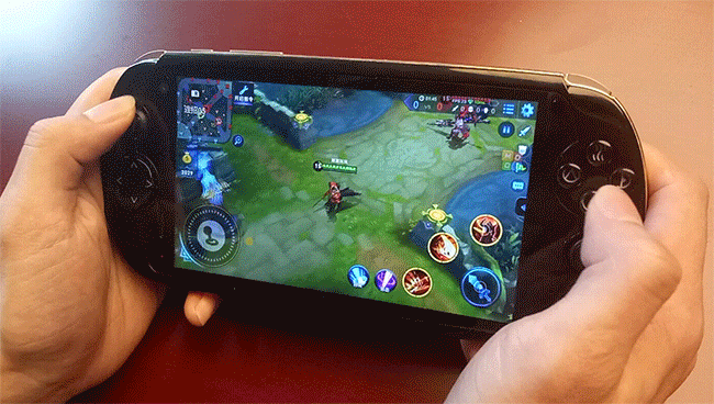 2秒10刀，這部手機能輕松實現(xiàn)！-鋒巢網(wǎng)