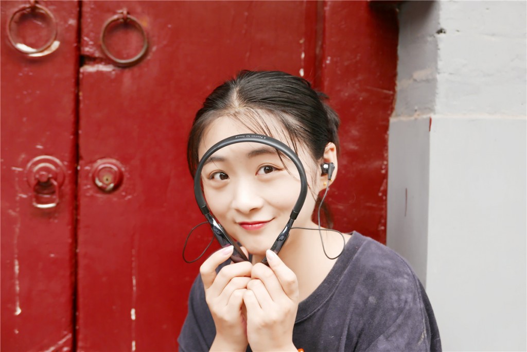 漫步者W360BT藍(lán)牙耳機(jī)體驗(yàn)：舒適的佩戴感和寬松的聽感-鋒巢網(wǎng)