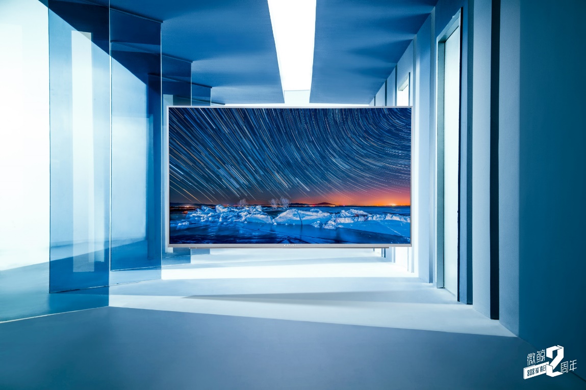 史上最時尚科技片 疑似微鯨2周年玩票大的？-鋒巢網(wǎng)