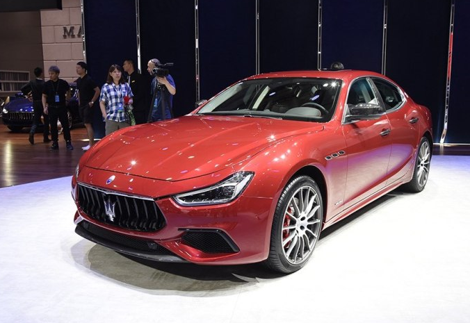 颶風(fēng)Ghibli正式開售，這樣的瑪莎拉蒂你能Hold住嗎？-鋒巢網(wǎng)