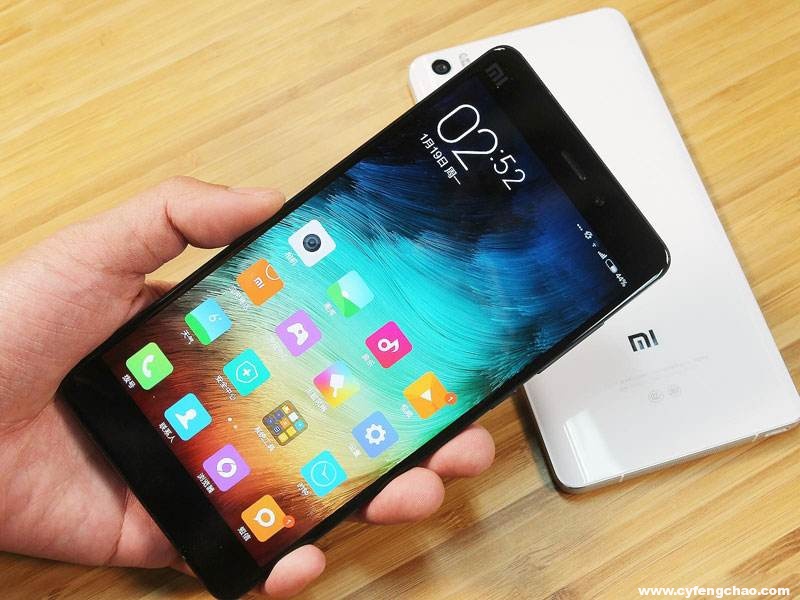 上市一個(gè)月售價(jià)大跌 小米MIX2旗艦夢(mèng)再次落空-鋒巢網(wǎng)