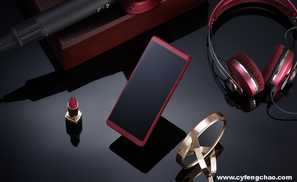 Almost全面屏的堅(jiān)果Pro 2發(fā)布：隱藏式指紋識(shí)別是亮點(diǎn)-鋒巢網(wǎng)