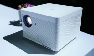 全球首臺(tái)120英寸的巨幕人工智能無(wú)屏電視將誕生！-鋒巢網(wǎng)