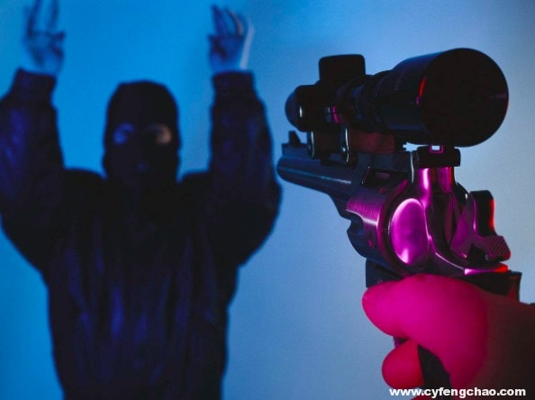 1G流量賣(mài)1元仍舊暴利 資費(fèi)下調(diào)卻屢次落空-鋒巢網(wǎng)