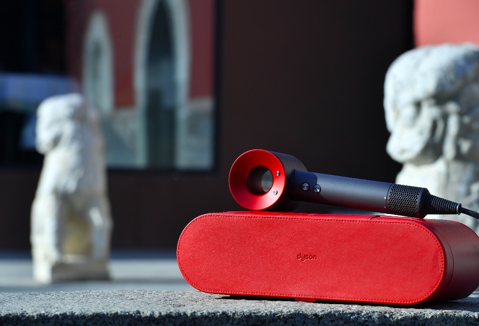 新年煥發(fā)新光彩:戴森 Dyson Supersonic?中國紅吹風(fēng)機(jī)健康新造型-鋒巢網(wǎng)