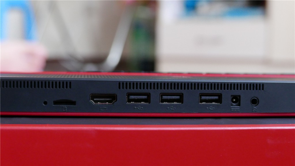 萬核客廳一體機體驗評測：不想做電腦的電視盒子不是好游戲機-鋒巢網(wǎng)