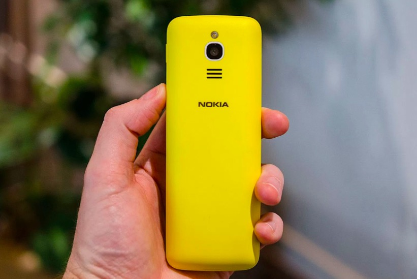 Nokia 重新復(fù)刻《The Matrix》中的經(jīng)典下滑蓋手機(jī) 8110-鋒巢網(wǎng)