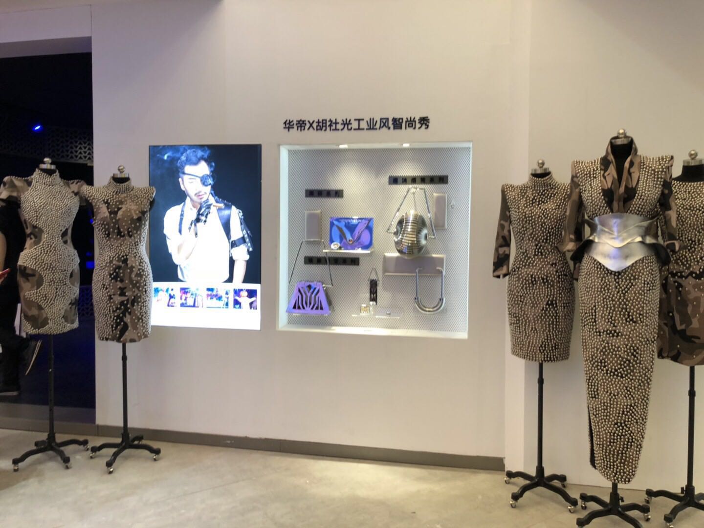 華帝舉辦“不止美食”知識(shí)廚房發(fā)布會(huì)，煙機(jī)聽書功能新穎別致-鋒巢網(wǎng)