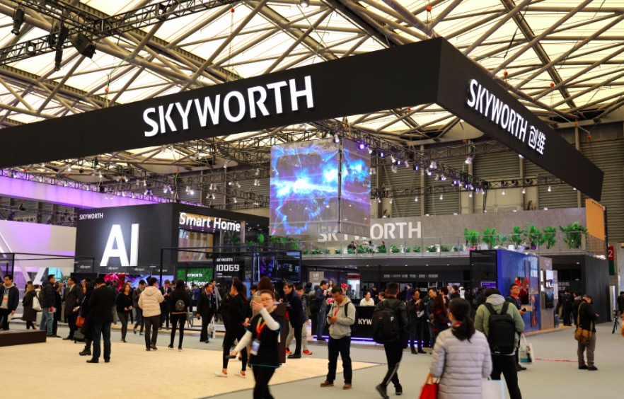 OLED電視全球三強(qiáng)代表中韓日對決，AWE2018創(chuàng)維大手筆展示冠軍實(shí)力-鋒巢網(wǎng)