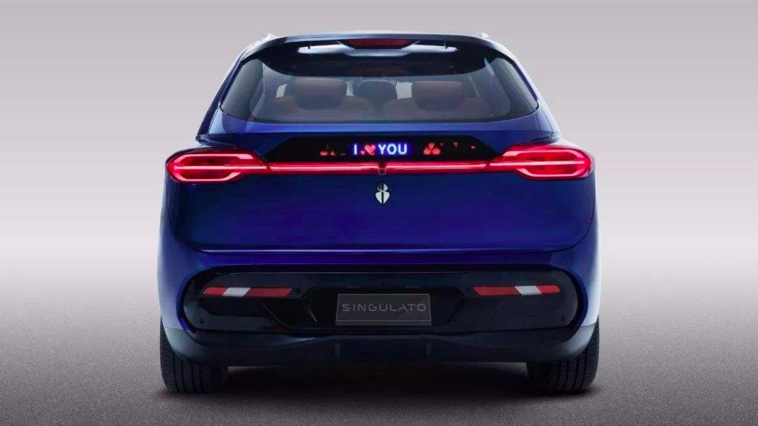 專訪季申：讓你玩兒的汽車不多，奇點(diǎn)“潮”互聯(lián)網(wǎng)基因做到了-鋒巢網(wǎng)