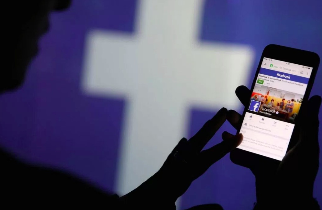 Facebook一直在收集安卓設(shè)備上的通話記錄和短信-鋒巢網(wǎng)