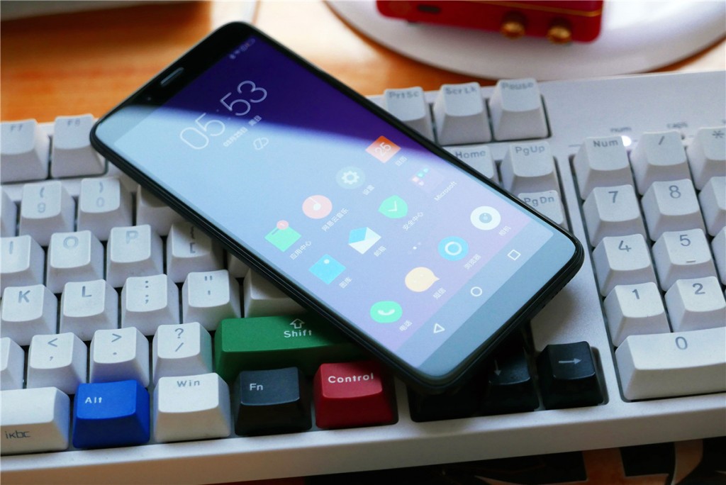 聯(lián)想S5體驗評測：均衡強勁的回歸之作-鋒巢網(wǎng)