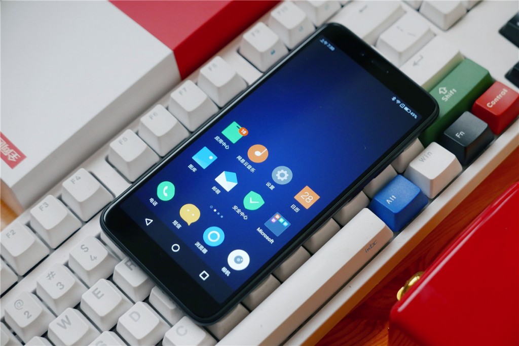 聯(lián)想S5體驗評測：均衡強勁的回歸之作-鋒巢網(wǎng)