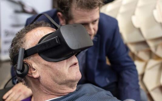 荷蘭推出3D打印“自殺膠囊機(jī)”幫助人們決定自己死亡時(shí)間-鋒巢網(wǎng)