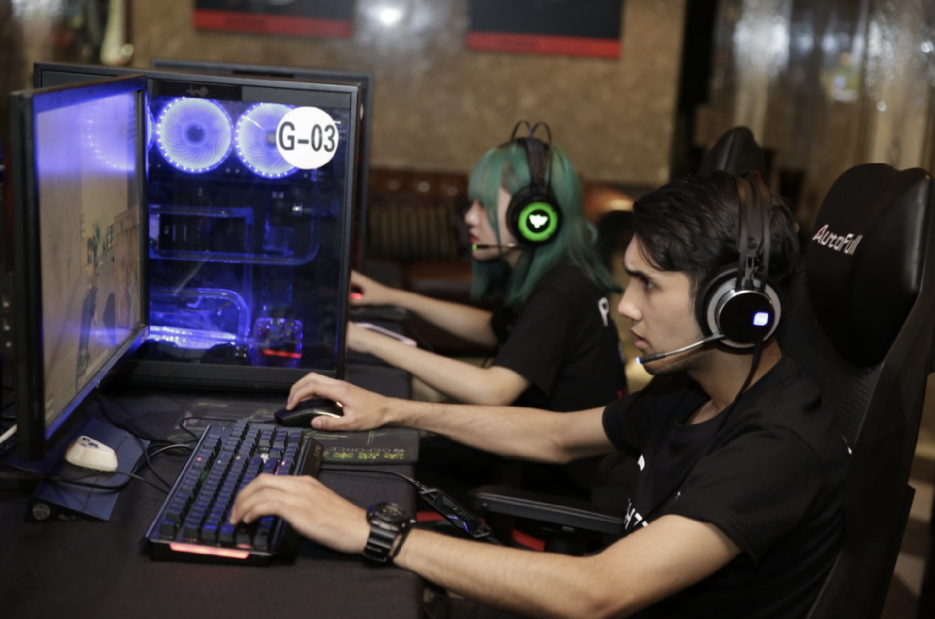 聽說90%的電競路由是假的？網(wǎng)件竟然新推出電競路由XR500？-鋒巢網(wǎng)