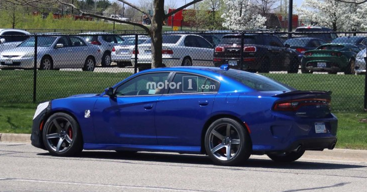 道奇:讓我去做你的貓——強推Charger SRT Hellcat-鋒巢網(wǎng)