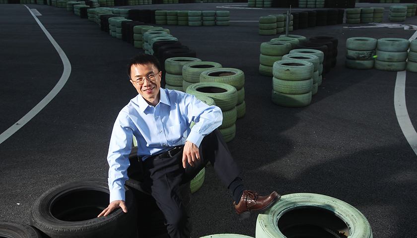 陸奇，路奇-鋒巢網