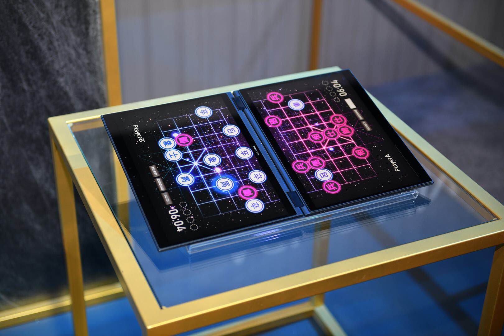 驚艷COMPUTEX2018 蓋爾·加朵為華碩全新靈耀輕薄本-鋒巢網