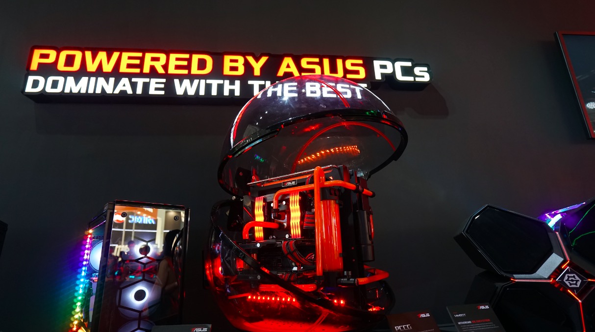 鋒巢網(wǎng)直播| 2018臺北電腦展：只為勇者而生 華碩ROG&靈耀X新品發(fā)布會直播-鋒巢網(wǎng)