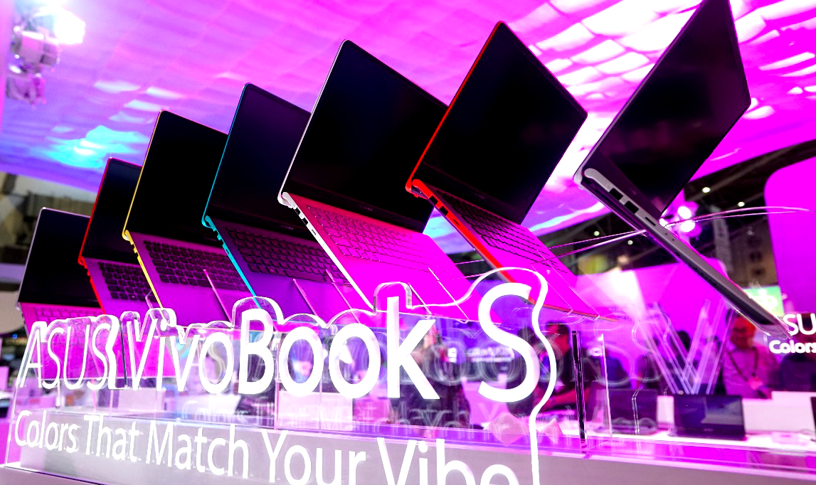 鋒巢網(wǎng)直播| 2018臺北電腦展：只為勇者而生 華碩ROG&靈耀X新品發(fā)布會直播-鋒巢網(wǎng)