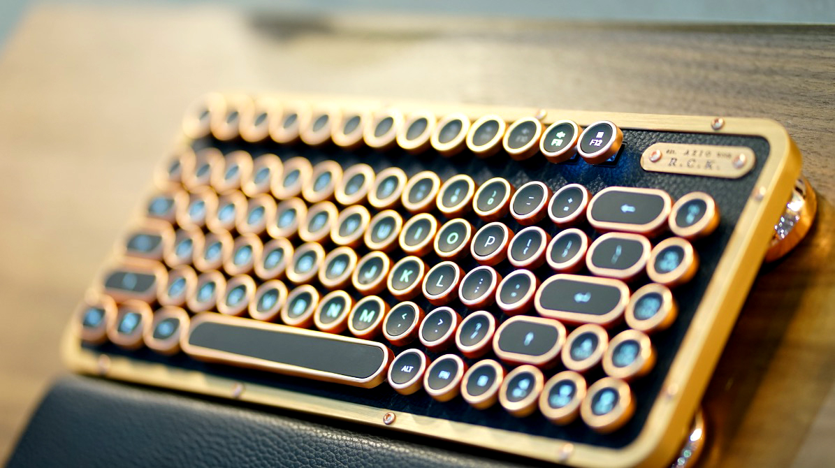 鋒巢網(wǎng)直播| 2018臺北電腦展：只為勇者而生 華碩ROG&靈耀X新品發(fā)布會直播-鋒巢網(wǎng)