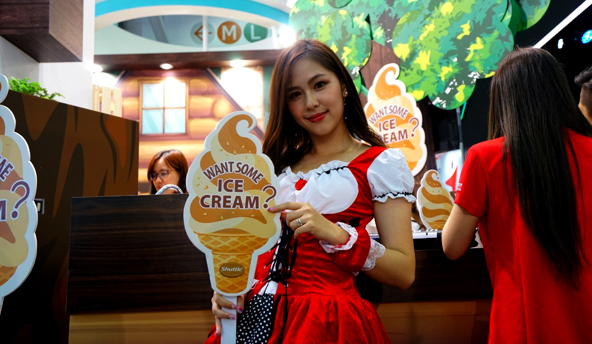 鋒巢網(wǎng)直播| 2018臺北電腦展：只為勇者而生 華碩ROG&靈耀X新品發(fā)布會直播-鋒巢網(wǎng)