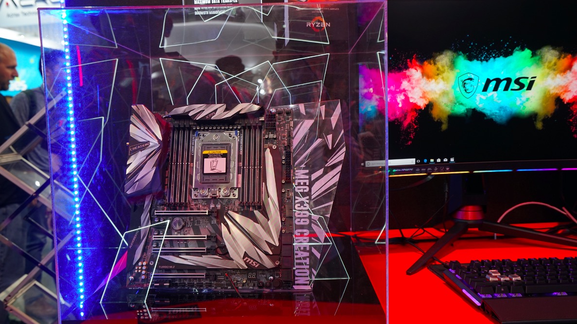 鋒巢網(wǎng)直播| 2018臺北電腦展：只為勇者而生 華碩ROG&靈耀X新品發(fā)布會直播-鋒巢網(wǎng)