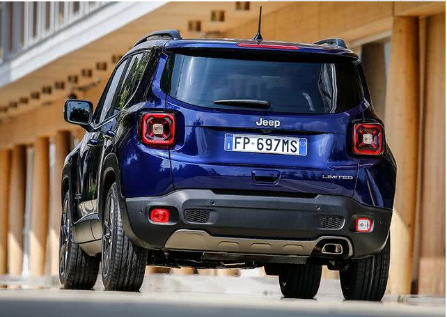 Jeep新款自由俠官圖發(fā)布 外觀小幅調整-鋒巢網