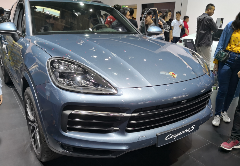 保時捷“卡宴S運動版”讓你知道什么叫驚艷到爆炸-鋒巢網(wǎng)