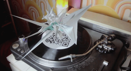 基于現(xiàn)實乒乓球桌演示的Leap Motion AR耳機-鋒巢網(wǎng)