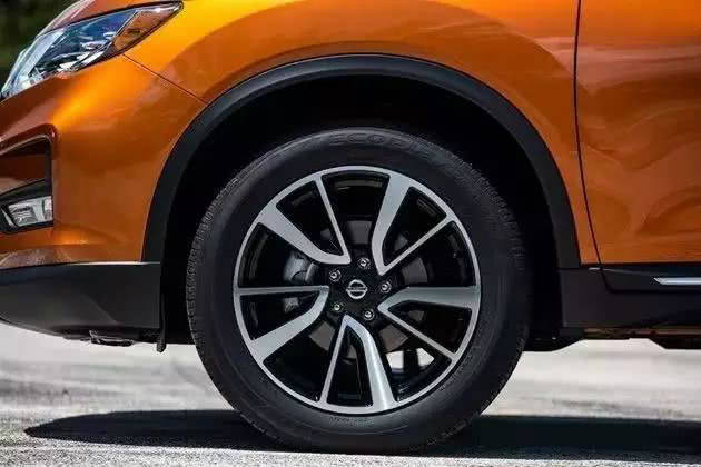 新款奇駿顏值擔(dān)當(dāng) 漢蘭達(dá)都服氣了！-鋒巢網(wǎng)