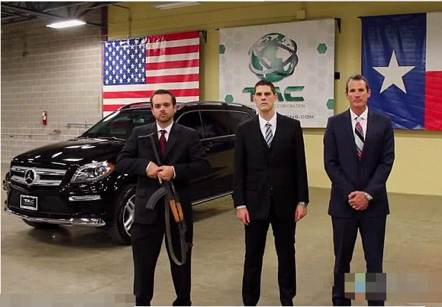 200萬防彈奔馳多牛，托住你的下巴！-鋒巢網(wǎng)