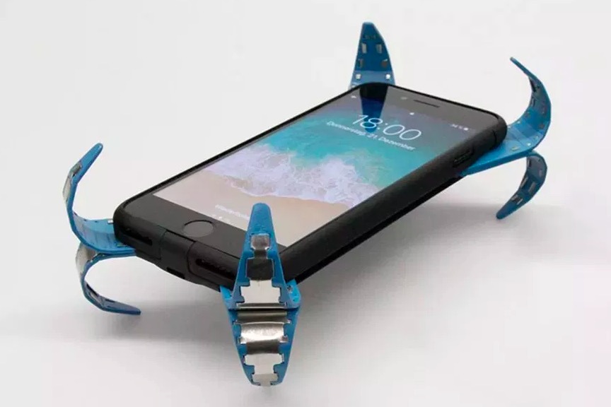 德國工程學(xué)學(xué)生發(fā)明 AirBag 為靈感的手機(jī)保護(hù)殼-鋒巢網(wǎng)